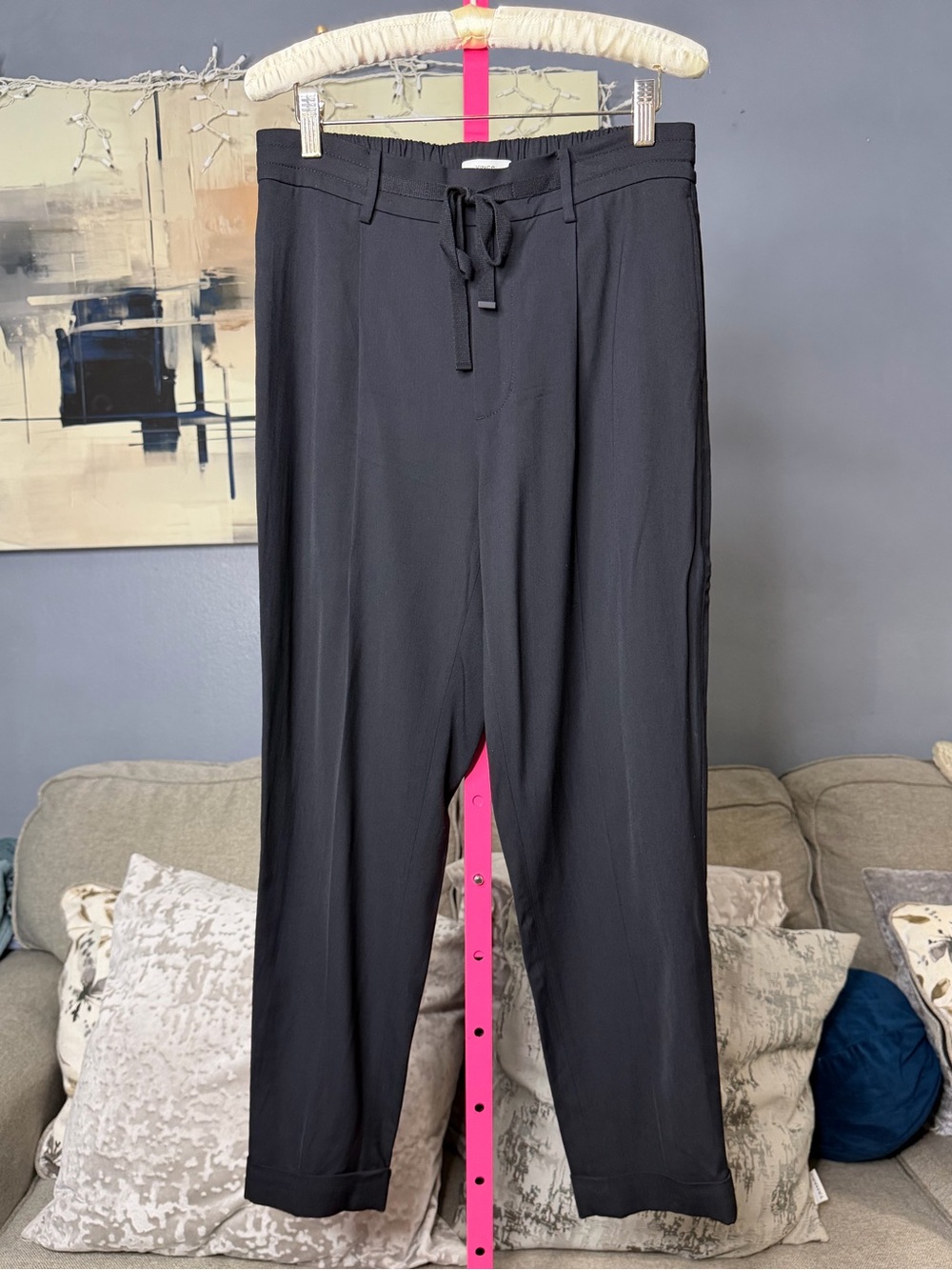Vince Black Drawstring Tapered Ankle Pants Size Medium 💛